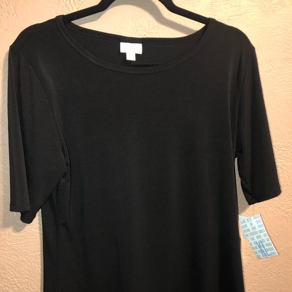 Lularoe Black Gigi size XL never worn